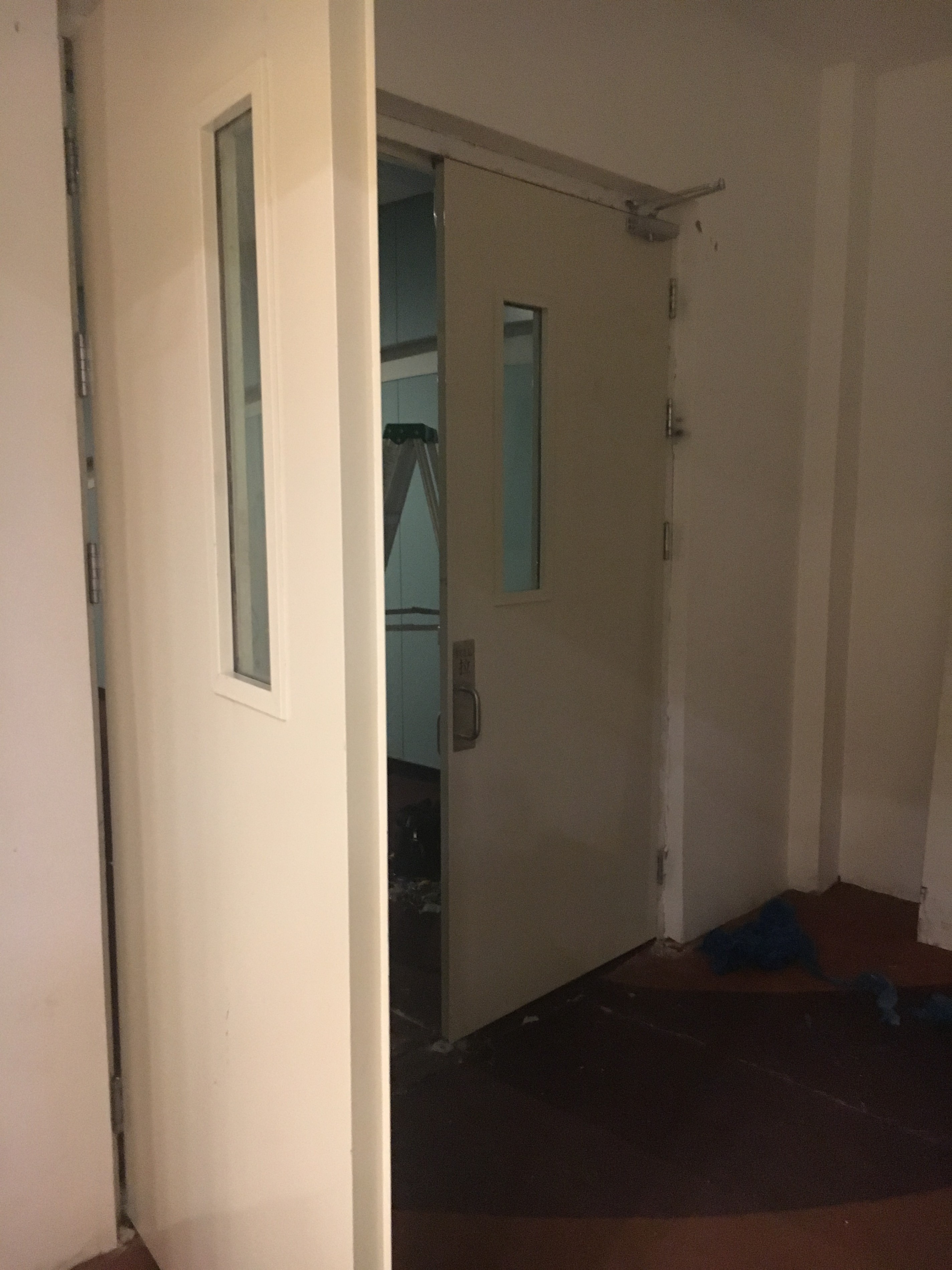 成功簽約北京萬(wàn)達(dá)影城九棵樹(shù)店消防通道門(mén)更換工程